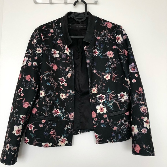 Zara Jackets & Blazers - Zara blazer floral print  - S